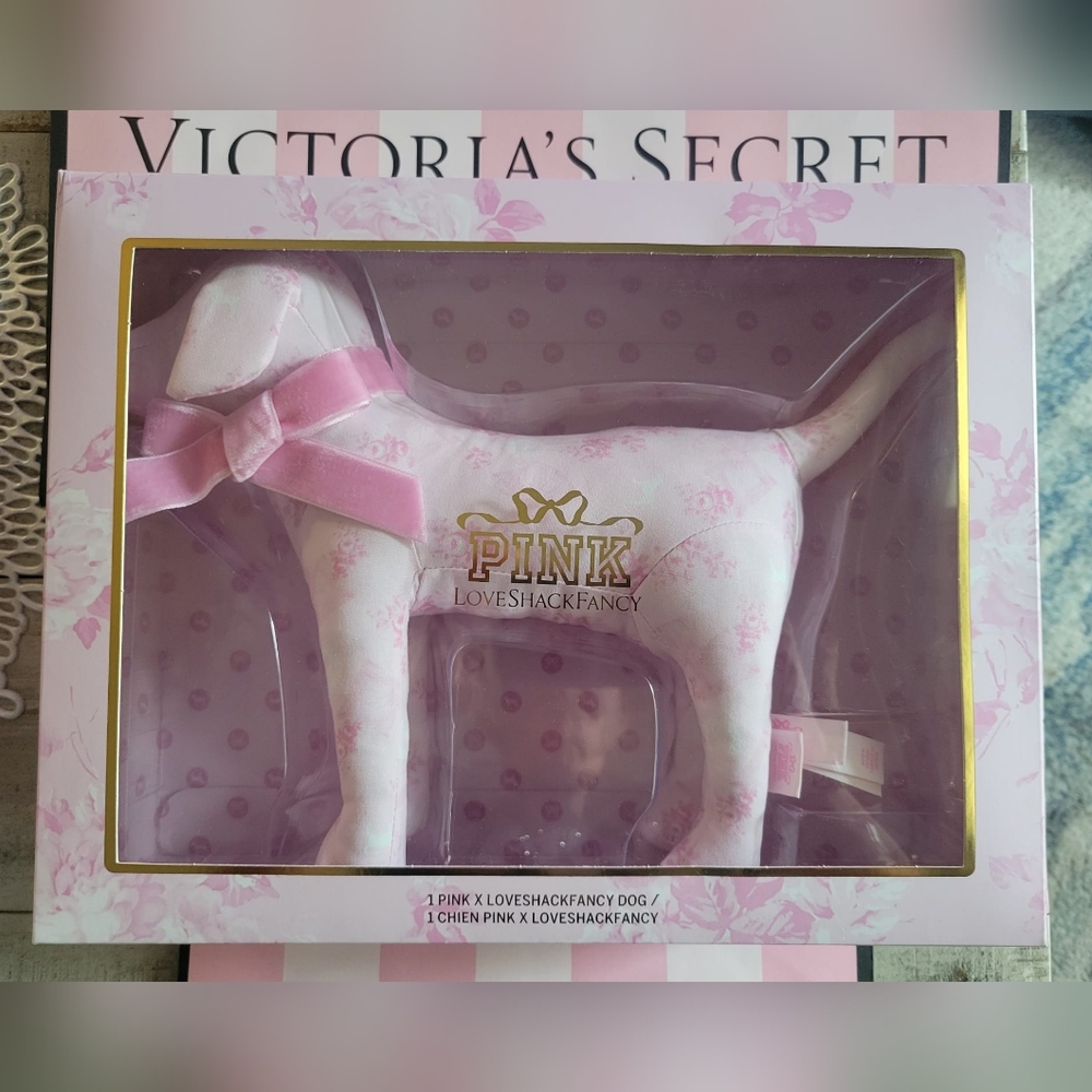 VS PINK X LOVE SHACK FANCY COLLAB LIMITED EDITION PLUSH DOG - Picture 3 of 10